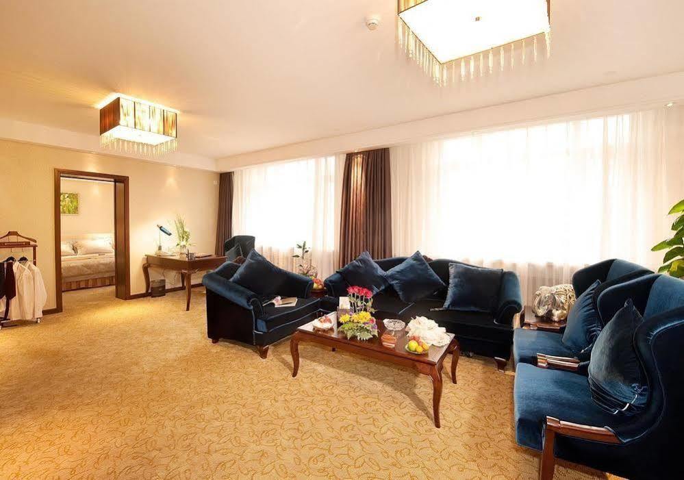 Jilin Province Hotel Τσανγκτσούν Εξωτερικό φωτογραφία